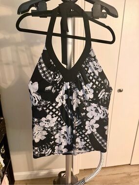 White House Black Market Black & White Floral Halter Camisole